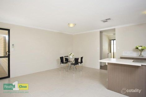 Property photo of 29 Daviesia Turn Success WA 6164