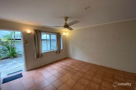 Property photo of 2/1003 Gold Coast Highway Palm Beach QLD 4221