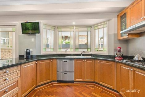 Property photo of 6 Lanceley Place Abbotsbury NSW 2176