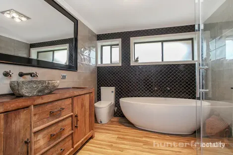 Property photo of 36 Hosie Street Altona Meadows VIC 3028