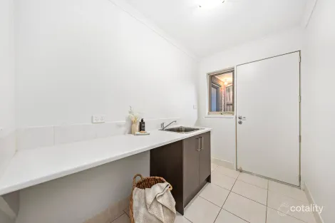 Property photo of 2/21 James Street Frankston VIC 3199