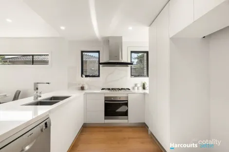 Property photo of 2/31 Burton Street Chadstone VIC 3148