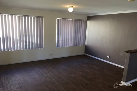 Property photo of 11 Barrul Place Thornlie WA 6108