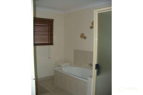 Property photo of 30 Pinto Avenue Branyan QLD 4670