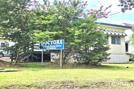 27 Russell Tce, Macleay Island, QLD 4184