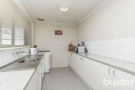 Property photo of 37 Fairbairn Drive Corio VIC 3214