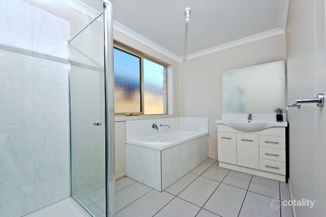 Property photo of 15 Lilyturf Drive Tarneit VIC 3029