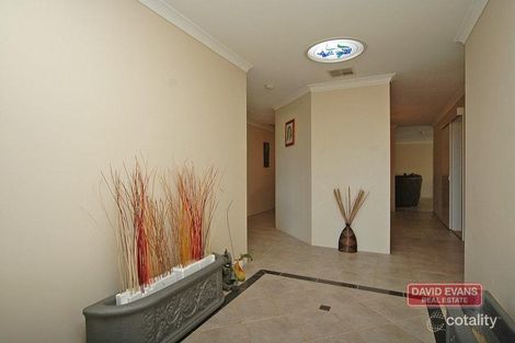 Property photo of 33 Clarafield Meander Tapping WA 6065