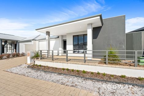 7 Langer Cres, Champion Lakes, WA 6111