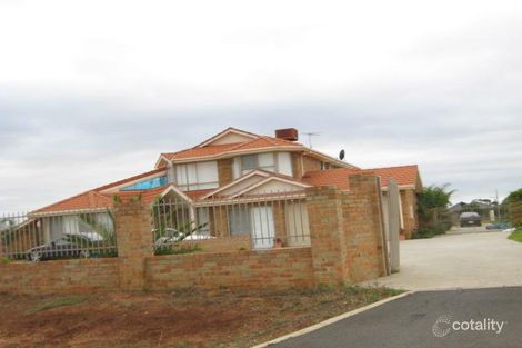 18 Laburnum Pl, Hillside, VIC 3037