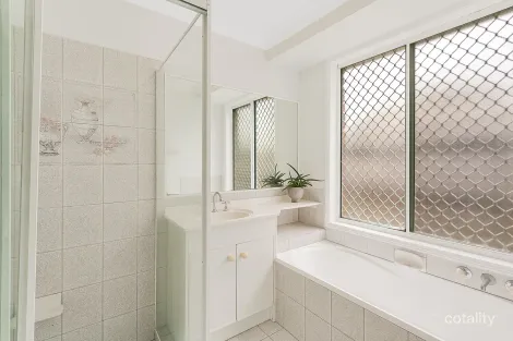 Property photo of 28 Ti Tree Avenue Bogangar NSW 2488