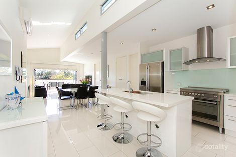 Property photo of 9/51 Lambert Road Indooroopilly QLD 4068