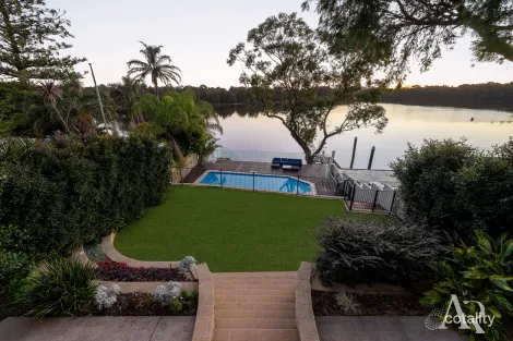 202 Henry Lawson Dr, Georges Hall, NSW 2198