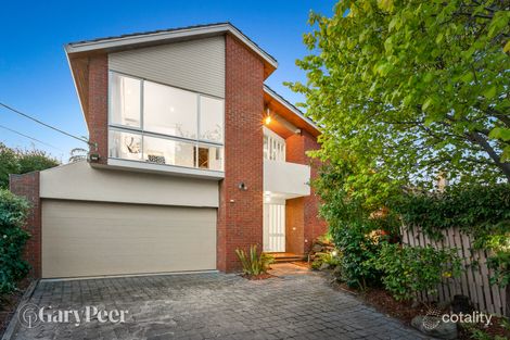 Property photo of 15 Fosbery Avenue Caulfield North VIC 3161