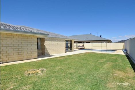 48 St Ettiene Gdns, Port Kennedy, WA 6172