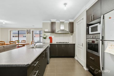 Property photo of 35 Broad Oak Drive Cranbourne East VIC 3977