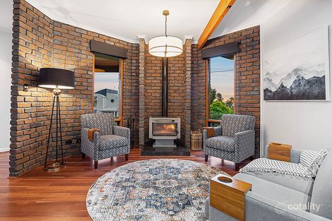 Property photo of 6 Kooraweera Street Hallett Cove SA 5158