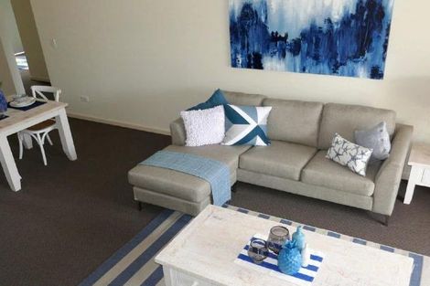 12/60-62 Wharf St, Tuncurry, NSW 2428