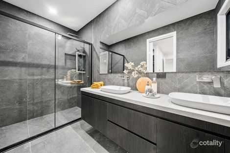 Property photo of 10 Mirri Close Throsby ACT 2914