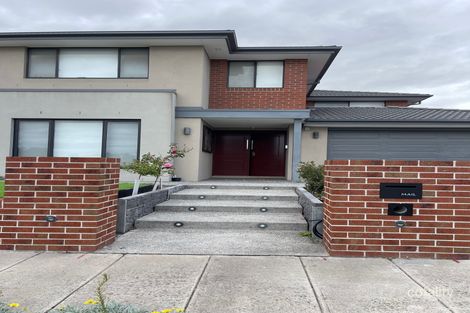 Property photo of 1 Kenmare Approach Wollert VIC 3750
