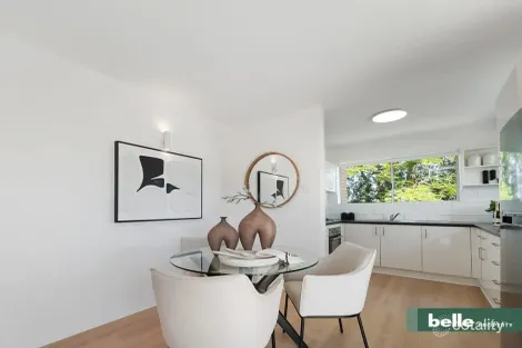 Property photo of 2/45 Henderson Street Camp Hill QLD 4152