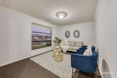 Property photo of 79 Como Parade Clyde North VIC 3978