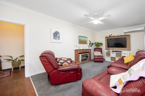 Property photo of 14 Balfour Road Swan View WA 6056