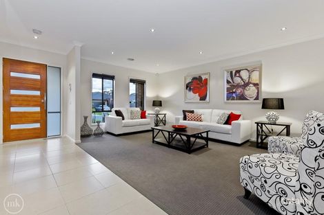 Property photo of 2 McCrae Drive Doreen VIC 3754