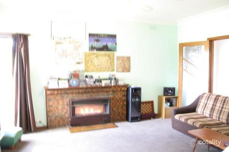 Property photo of 104 Whitehorse Road Mount Clear VIC 3350