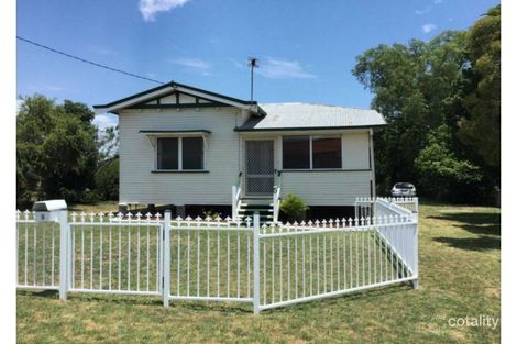 5 Wilga Ave, Warwick, QLD 4370