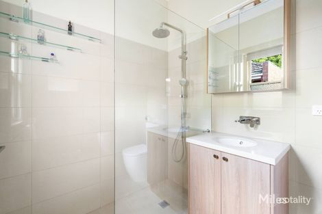 Property photo of 5 Clifton Grove Ivanhoe VIC 3079