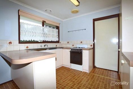 Property photo of 1 McInnes Close Sunbury VIC 3429