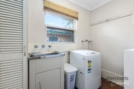 Property photo of 6 Susan Road Hackham SA 5163