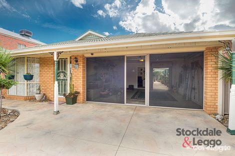 Property photo of 23 Parramatta Walk Craigieburn VIC 3064