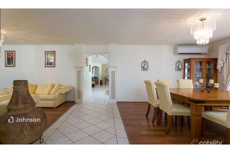 Property photo of 93 Glenfield Street Parkinson QLD 4115