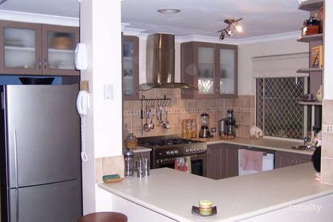 Property photo of 9 Skye Close Warnbro WA 6169