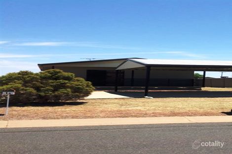 Property photo of 1A Summer Red Court Blackwater QLD 4717