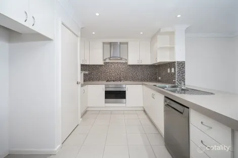 Property photo of 7/15 Spring Avenue Midland WA 6056