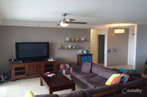 Property photo of 40/22 Montgomery Avenue Main Beach QLD 4217