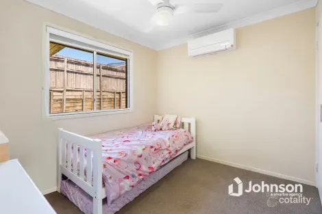 Property photo of 26 Samson Crescent Hemmant QLD 4174