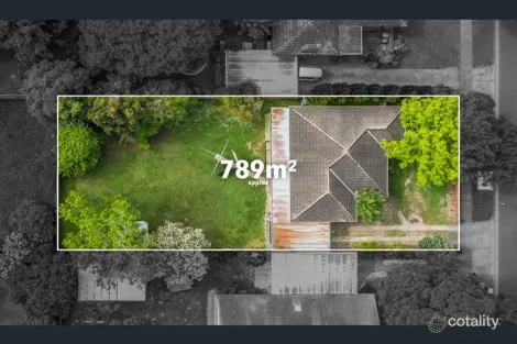 Property photo of 8 Evan Street Berwick VIC 3806