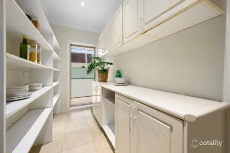 Property photo of 11 Via Roma Surfers Paradise QLD 4217