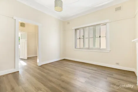Property photo of 32A Shepherd Street Marrickville NSW 2204
