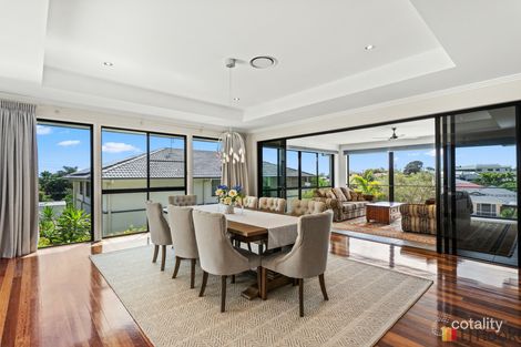 Property photo of 5 Swissalp Drive Urraween QLD 4655