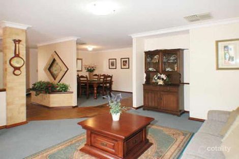 Property photo of 4 Richon Heights Mount Richon WA 6112