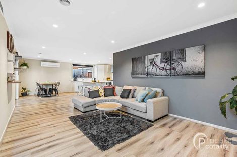 Property photo of 40 Copper Beech Road Beaconsfield VIC 3807