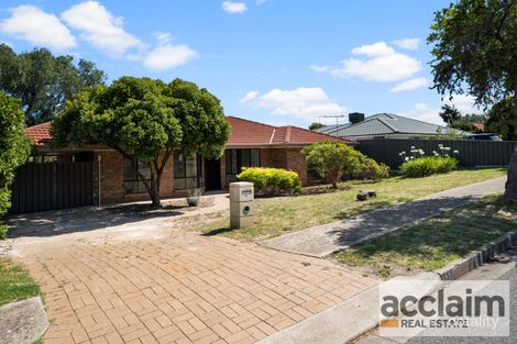 11 Vennachar Dr, Hallett Cove, SA 5158