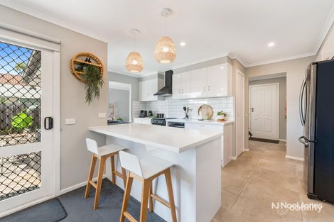 Property photo of 17 Langdale Drive Croydon Hills VIC 3136
