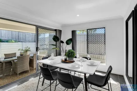 Property photo of 32 Sienna Circuit Yarrabilba QLD 4207