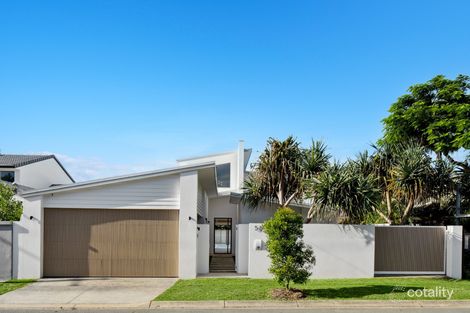 55 Surf St, Mermaid Waters, QLD 4218